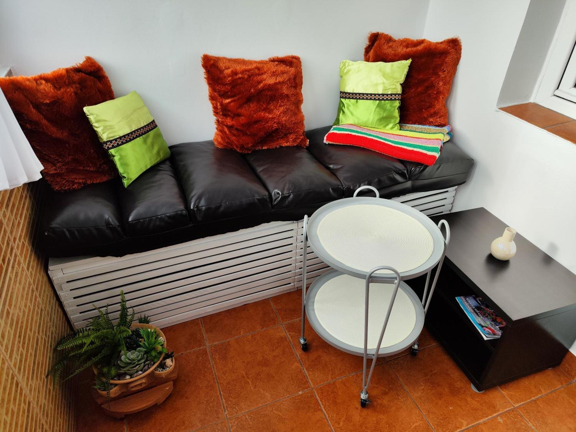 Platinum Apartment - Apartament Cu 3 Camere, 2 Dormitoare, 2 Bai, Bucatarie Complet Utilata, 2 Balcoane Bucharest Luaran gambar