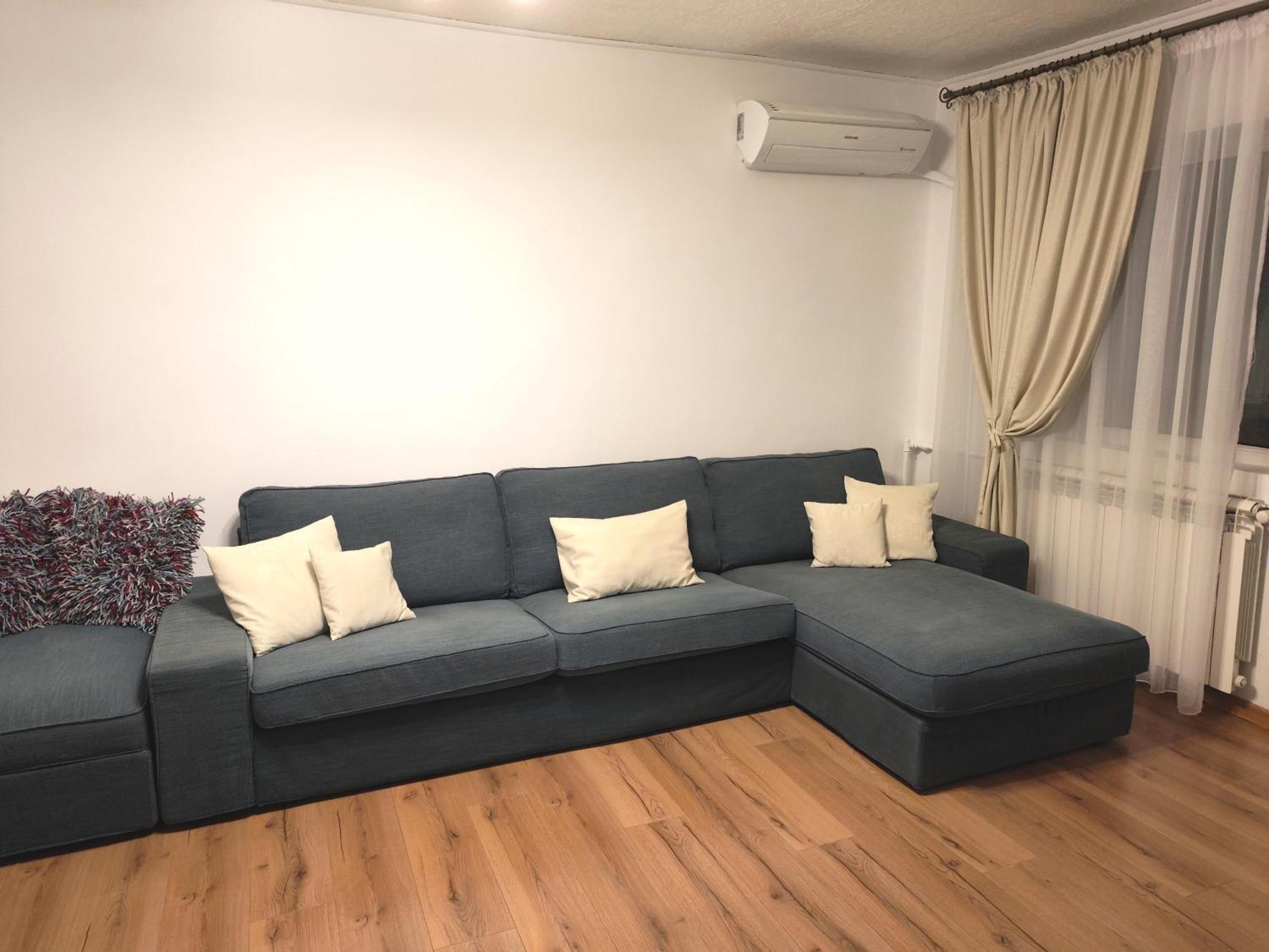 Platinum Apartment - Apartament Cu 3 Camere, 2 Dormitoare, 2 Bai, Bucatarie Complet Utilata, 2 Balcoane Bucharest Luaran gambar