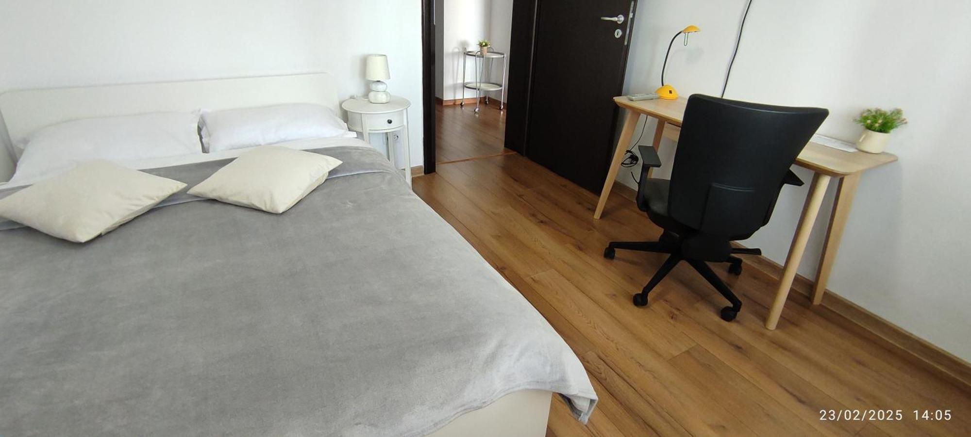 Platinum Apartment - Apartament Cu 3 Camere, 2 Dormitoare, 2 Bai, Bucatarie Complet Utilata, 2 Balcoane Bucharest Luaran gambar